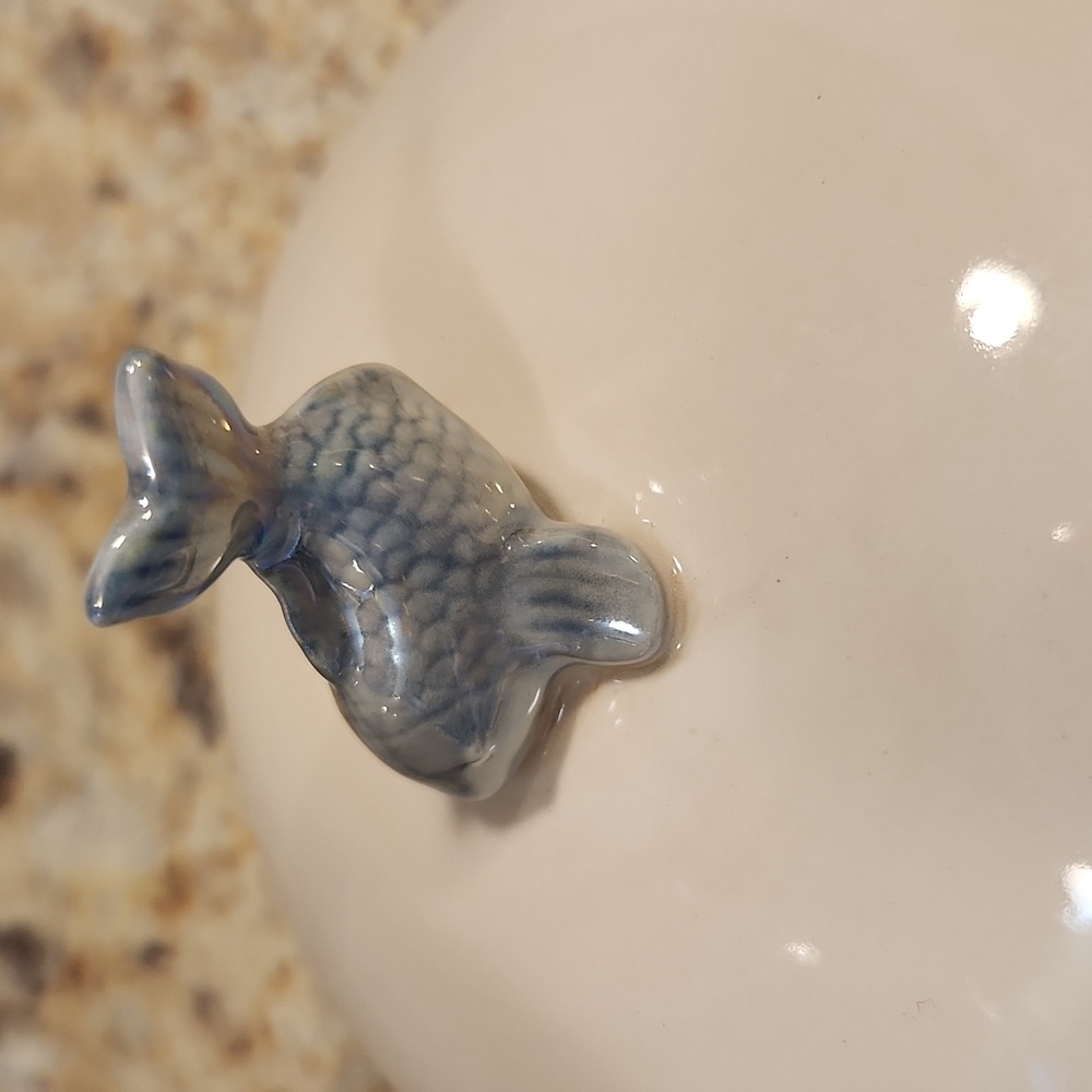 Coastal Seashell Covered Dish With Spreader - Picture 7 of 10